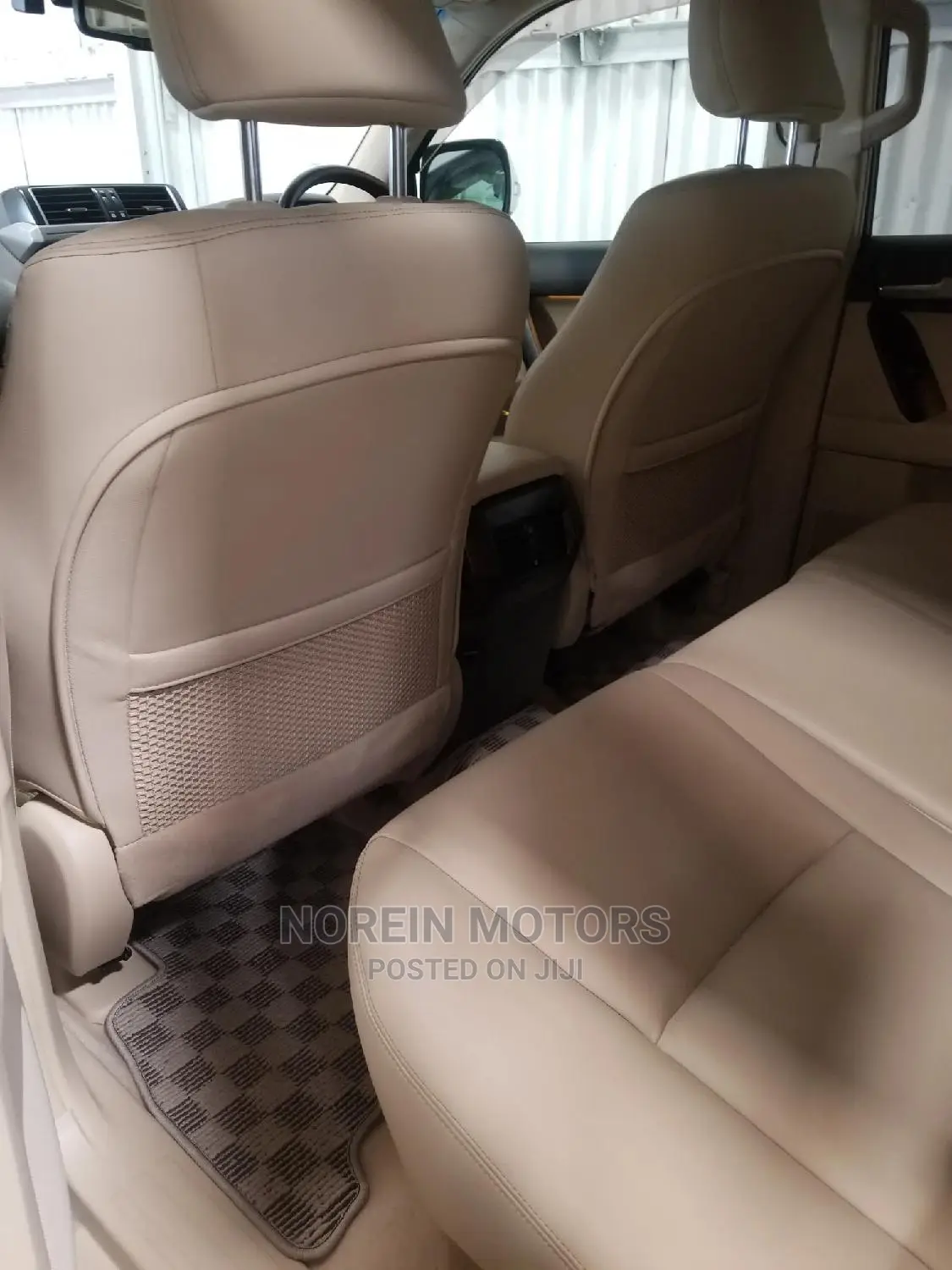 Toyota Land Cruiser Prado 2014 White