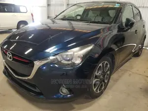 Mazda Demio 2014 Orange