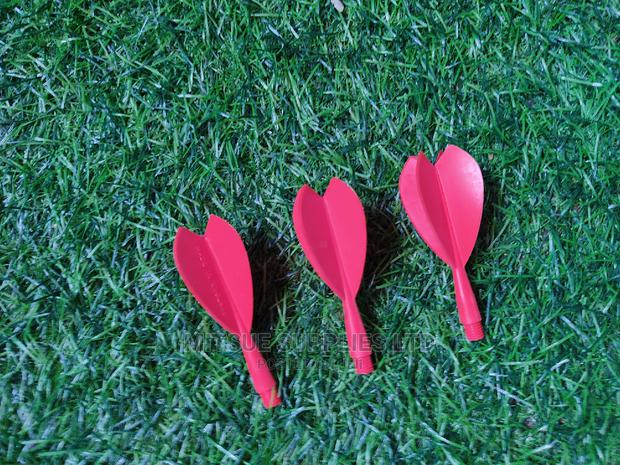 A Set of 9 Dart Flights - Red