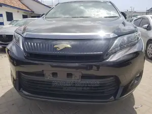 Toyota Harrier 2014 Green