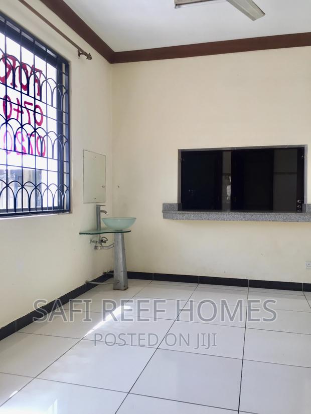 4bdrm Apartment in Kizingo for Rent - thumbnail 4