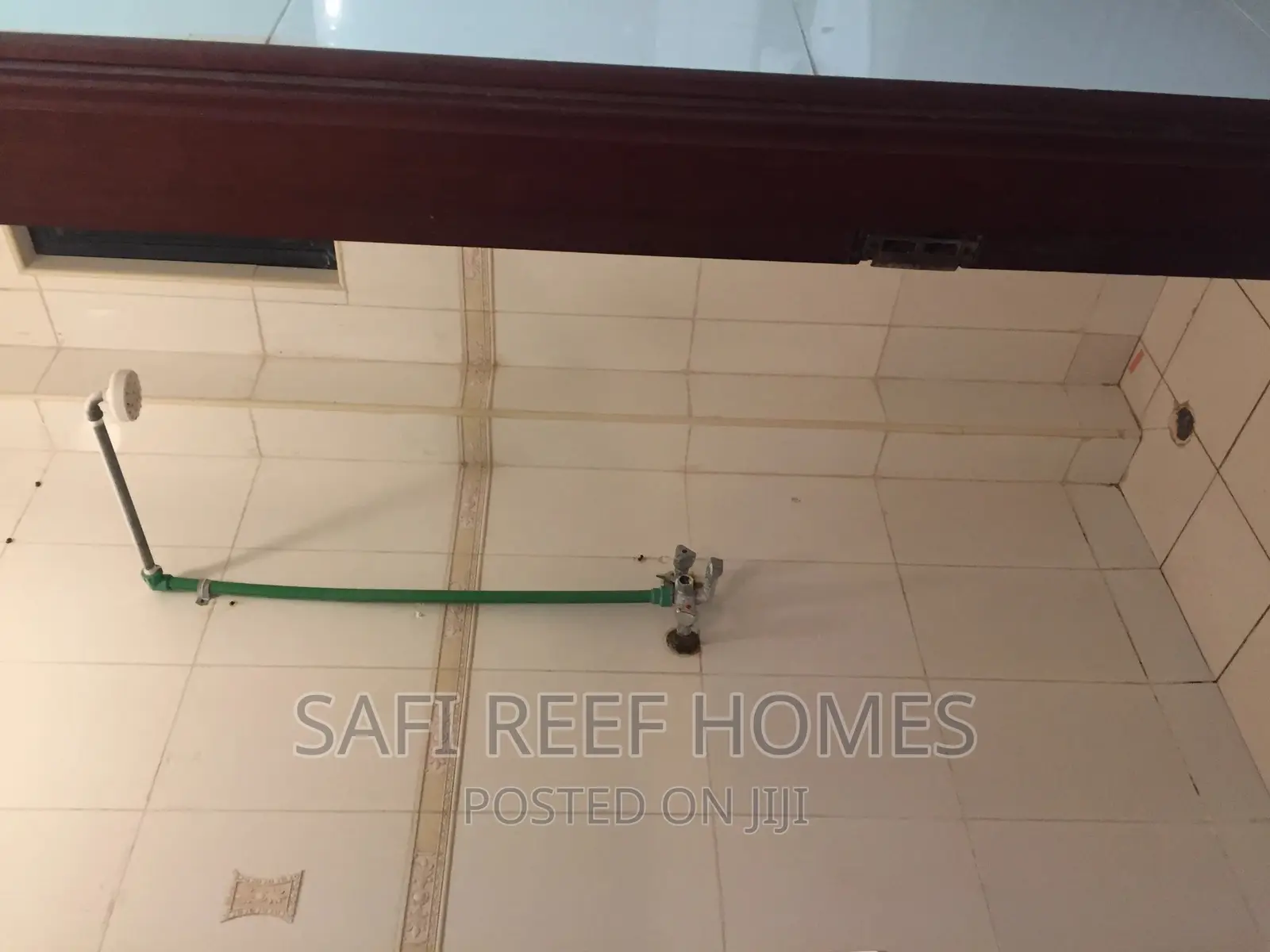 4bdrm Apartment in Kizingo for Rent
