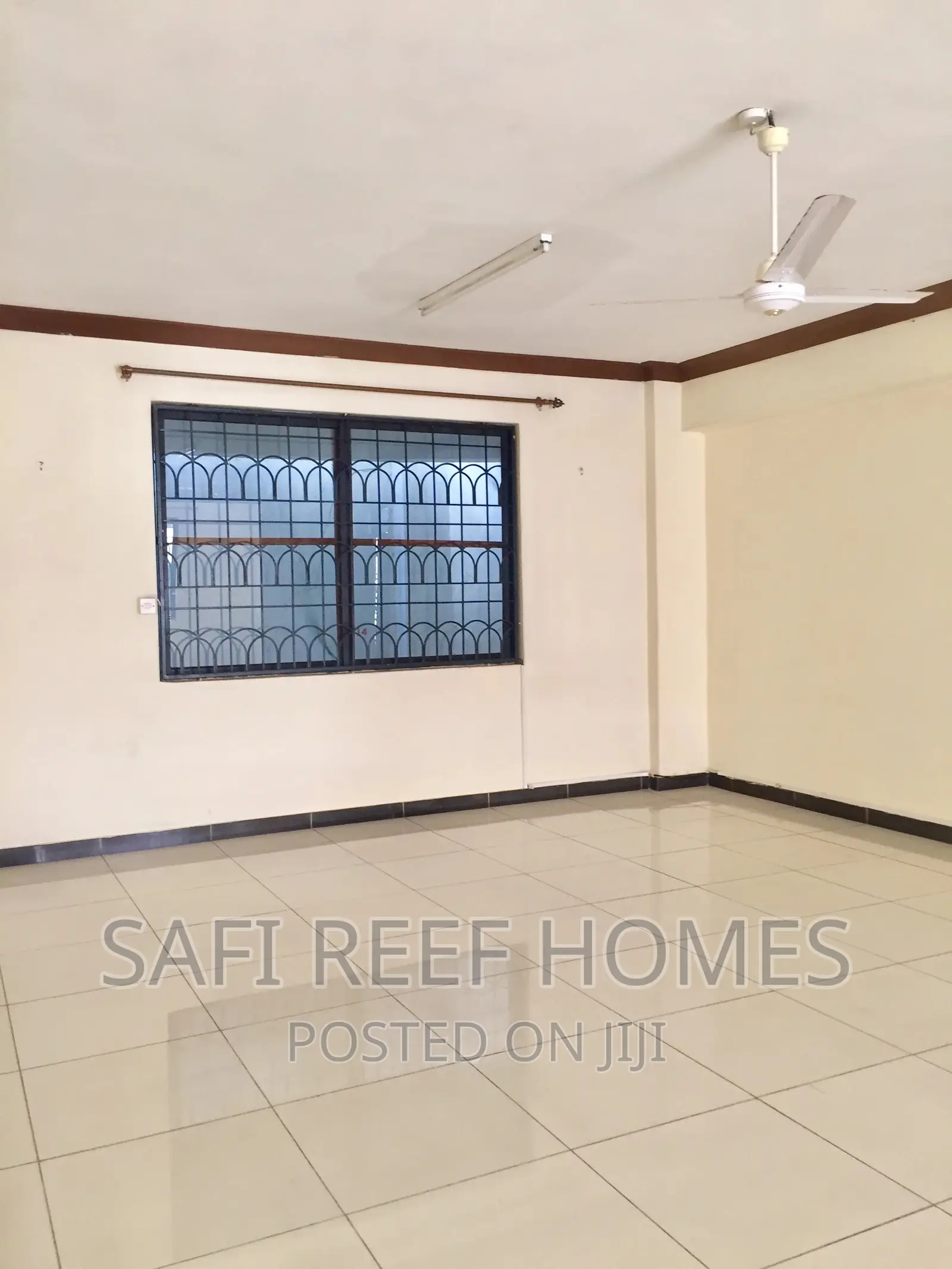 4bdrm Apartment in Kizingo for Rent