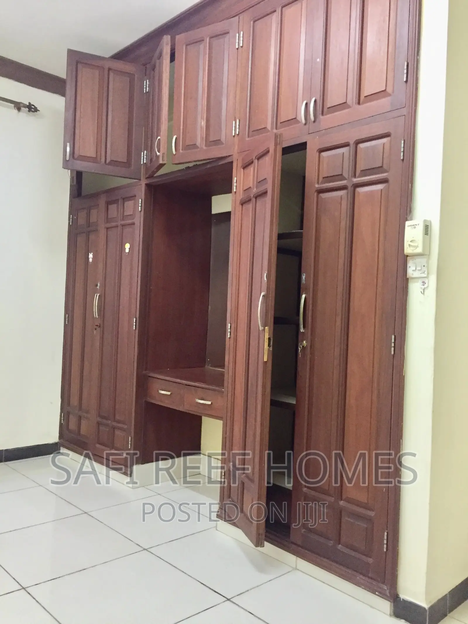 4bdrm Apartment in Kizingo for Rent