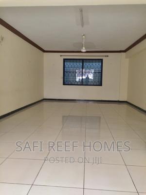 4bdrm Apartment in Kizingo for Rent - thumbnail 2