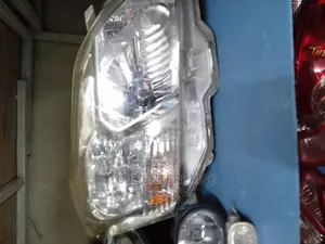 Toyota Premio 260 Headlights Non Xenon at 35k