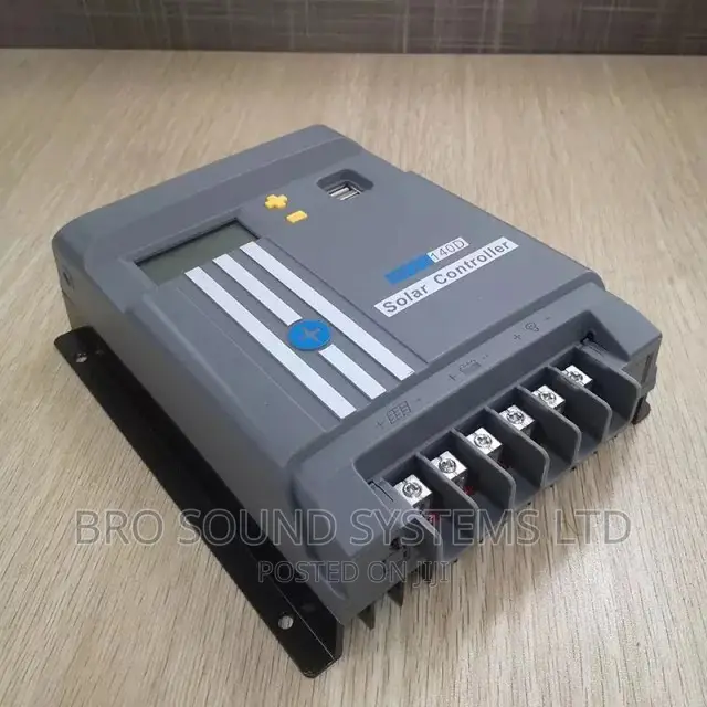 12volts / 24volts MPPT 40A Solar Charger Controller