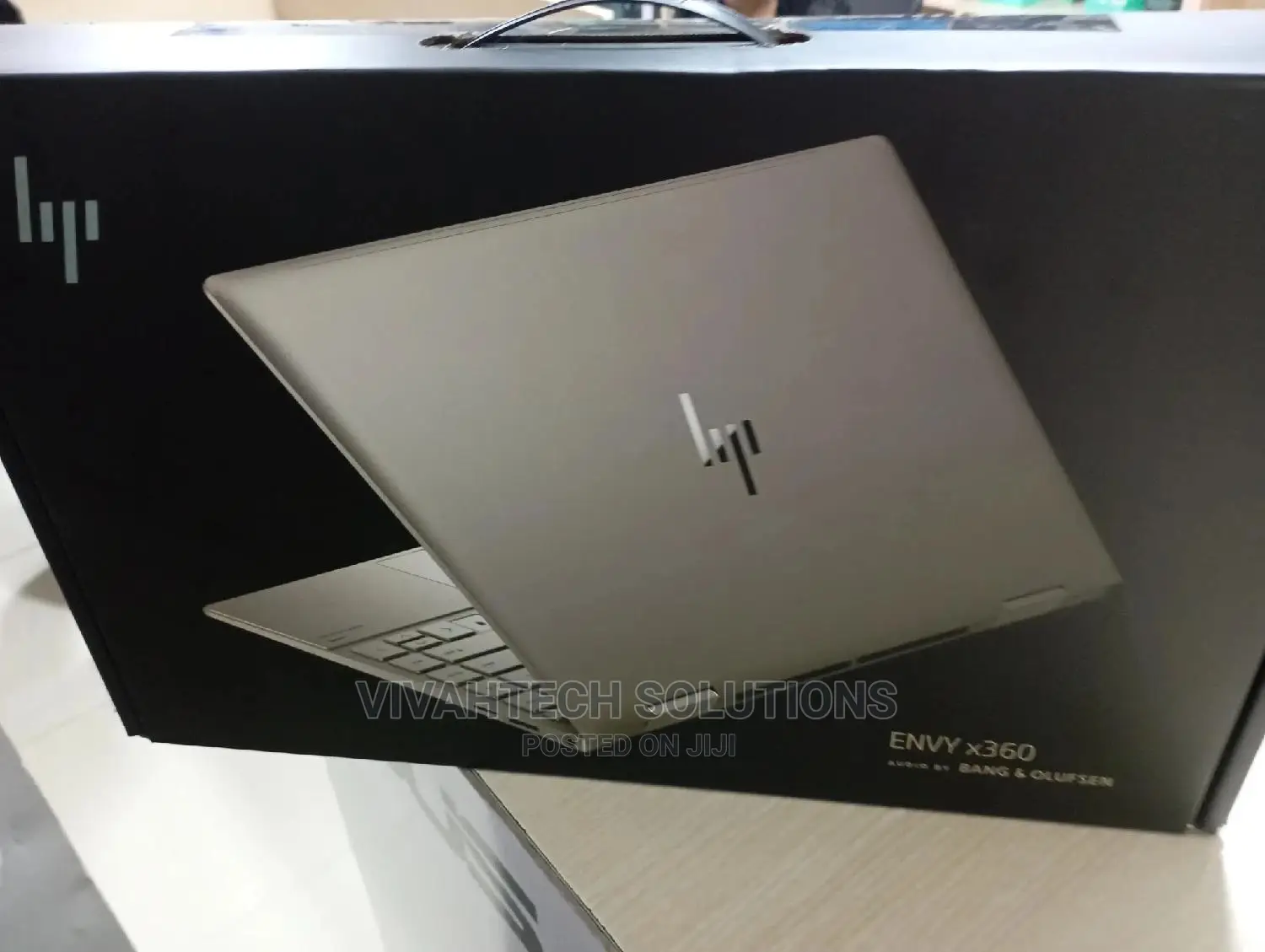 New Laptop HP Envy 13 8GB Intel Core I5 SSD 256GB