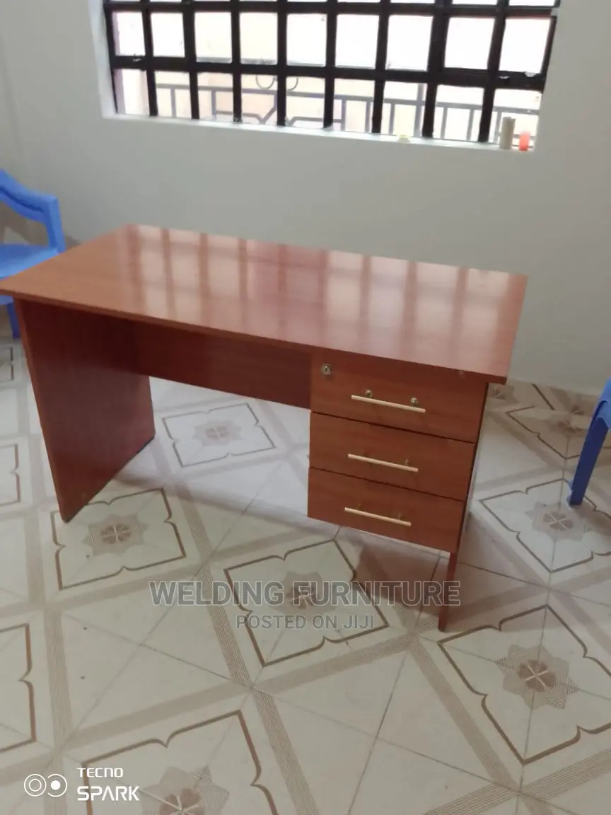 Office Desk