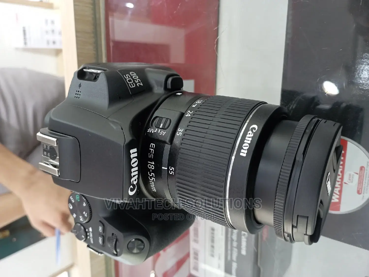 CANON Ef-S 18-55 Iii EOS 250D Camera