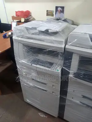 Heavy Kyocera Ecosys Km 2050 Printer