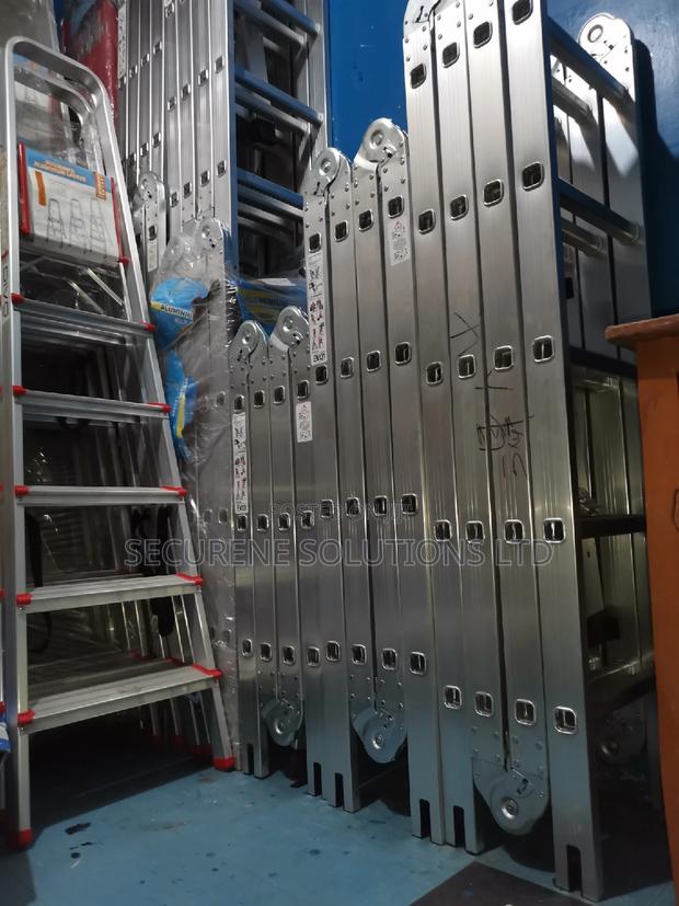 12ft Heavy Duty Multipurpose Aluminium Ladder in (3x4 Rung) - main view