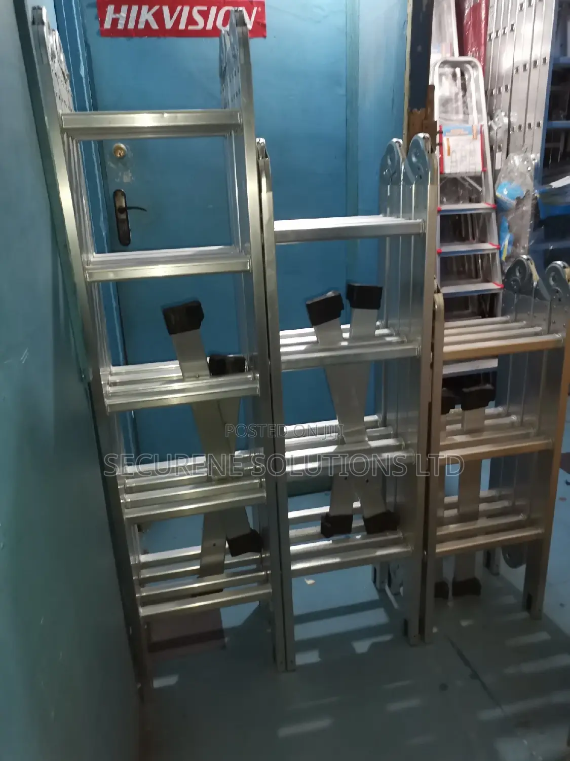 12ft Heavy Duty Multipurpose Aluminium Ladder in (3x4 Rung)