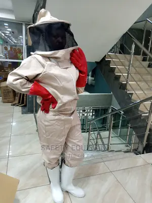 Bee Harvesting Suits Available-Twill Fabric