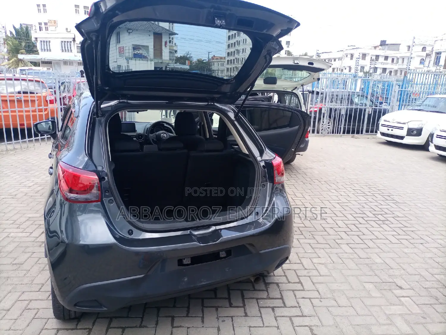 Mazda Demio 2015 Silver