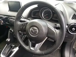 Mazda Demio 2015 Silver