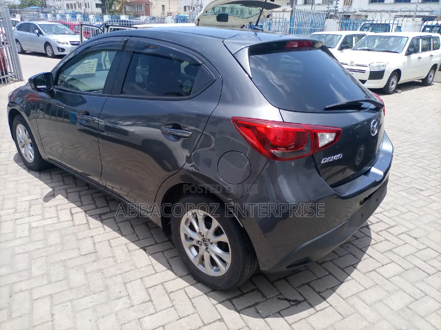 Mazda Demio 2015 Silver