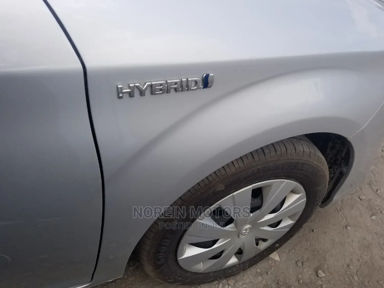Toyota Fielder 2016 Silver