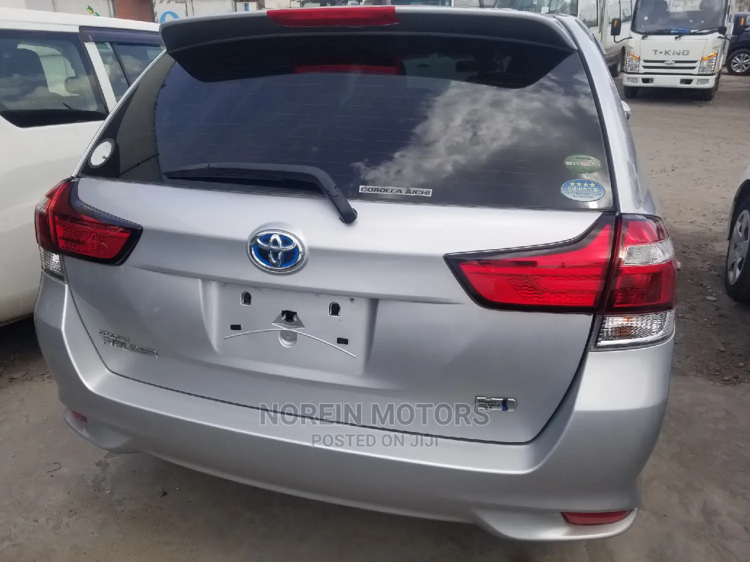 Toyota Fielder 2016 Silver