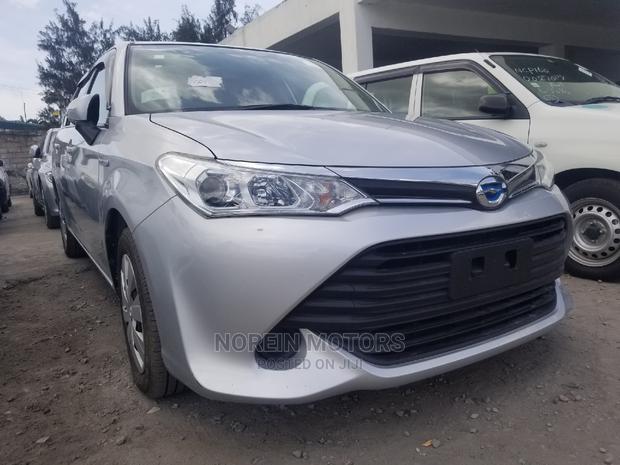 Toyota Fielder 2016 Silver - thumbnail 2