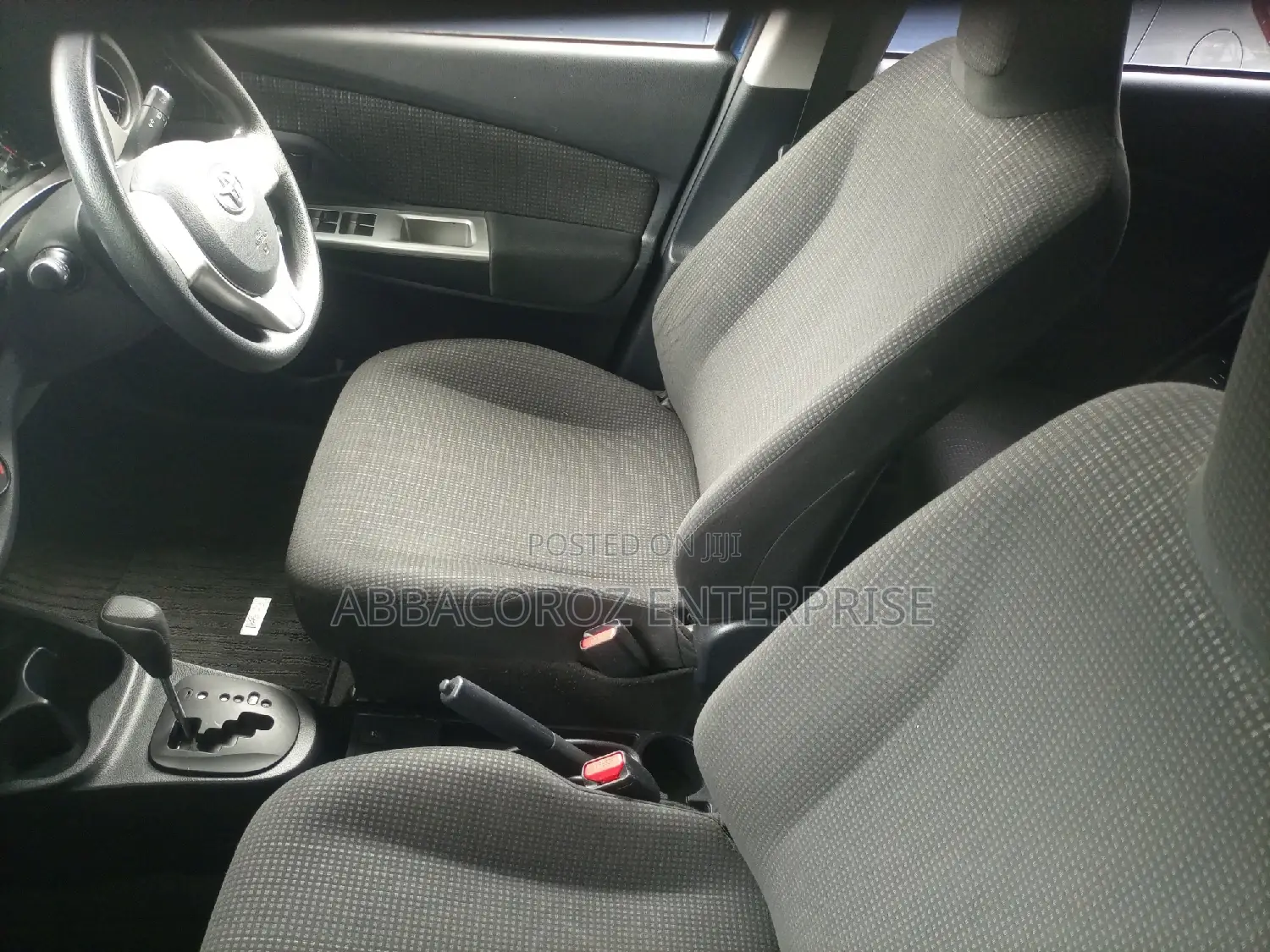 Toyota Vitz 2015 Blue