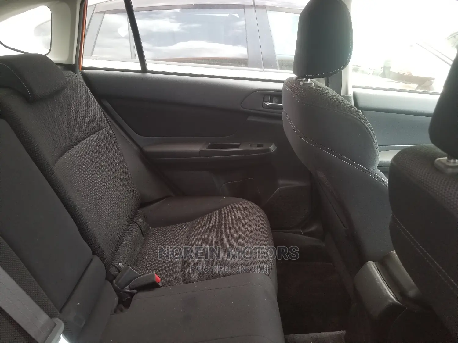 Subaru XV 2014 Orange