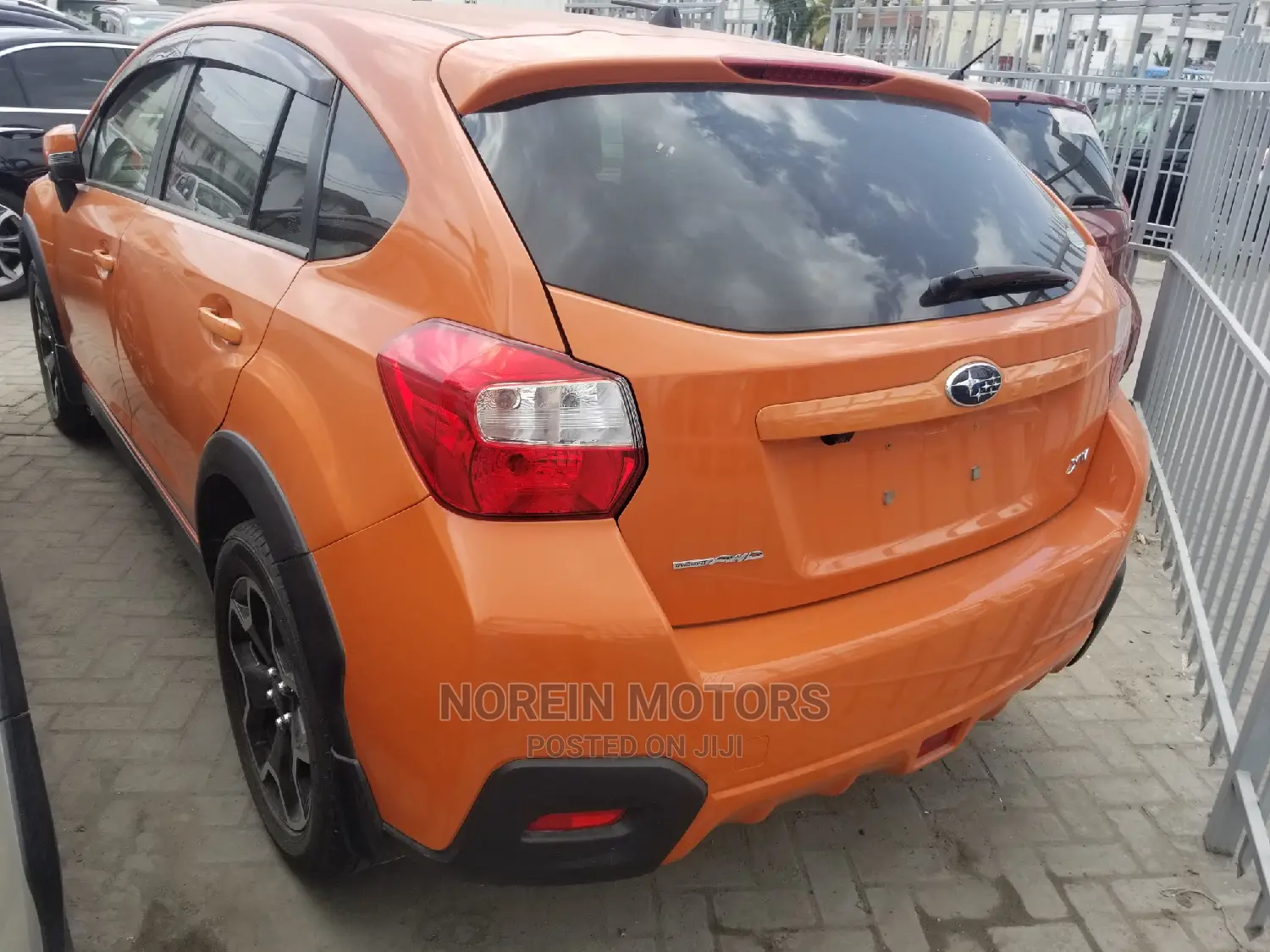 Subaru XV 2014 Orange