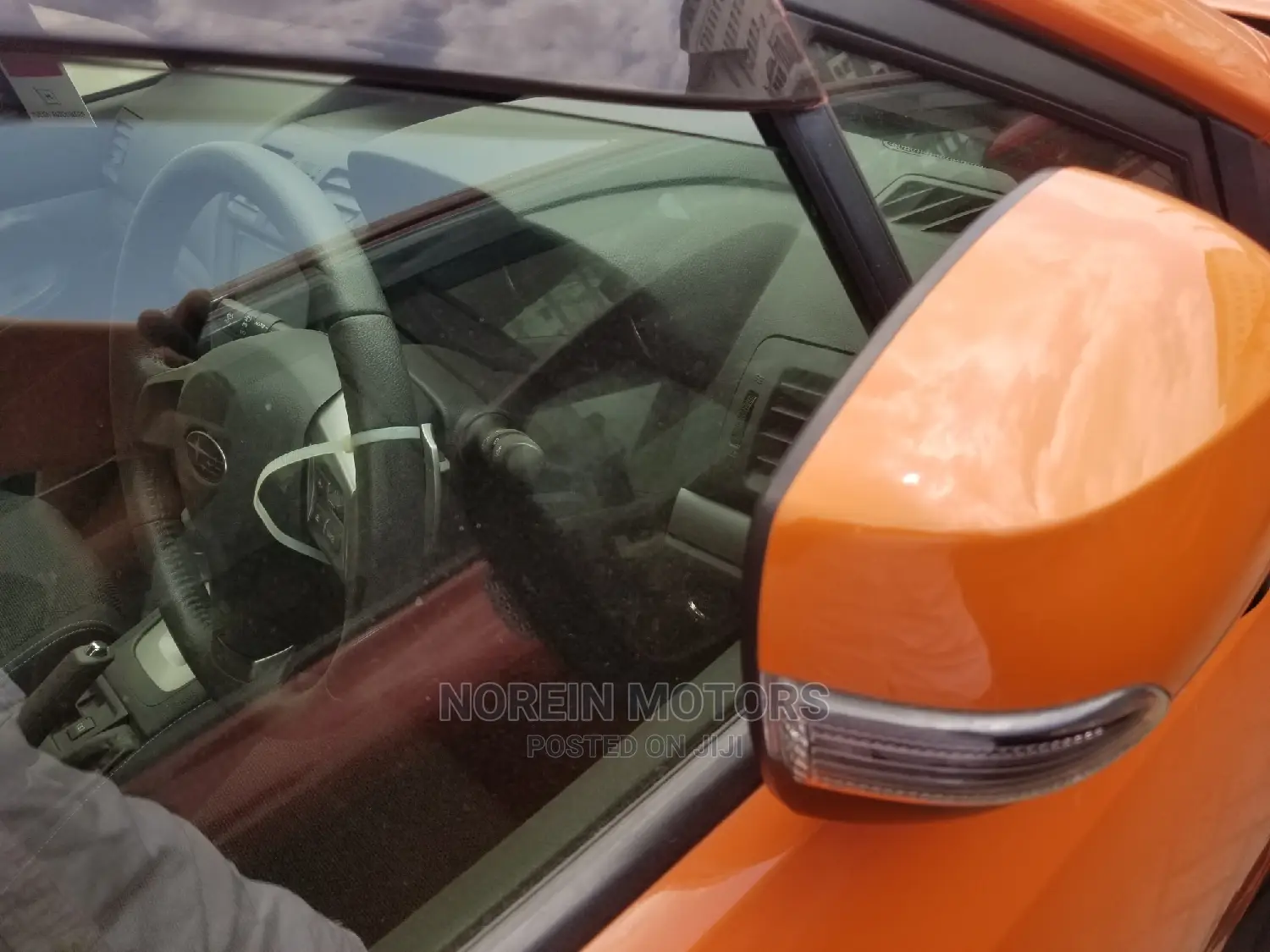 Subaru XV 2014 Orange