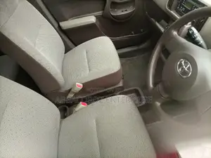 Toyota Passo 2015 Gray
