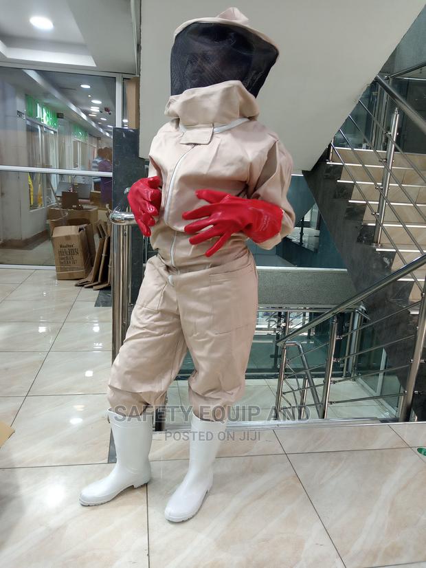 Safety Uniforms Dealers-Bee Suits - thumbnail 3