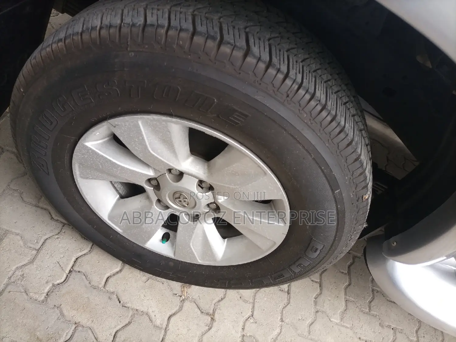 Toyota Hilux 2016 Silver