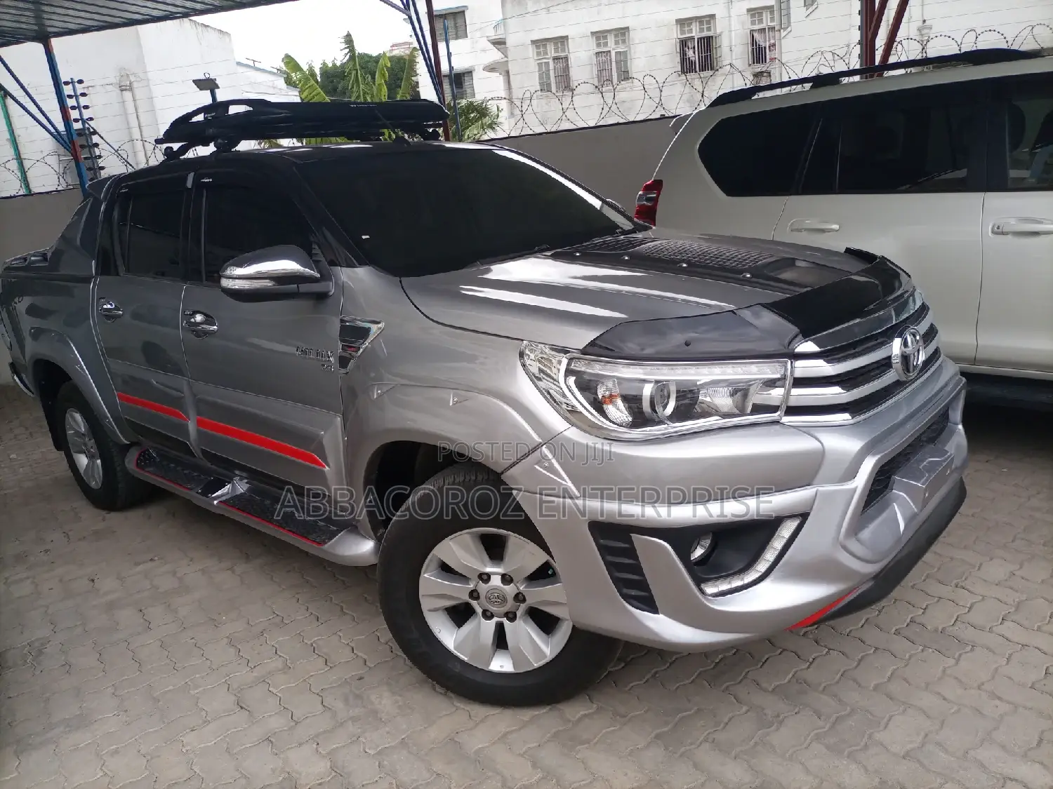 Toyota Hilux 2016 Silver