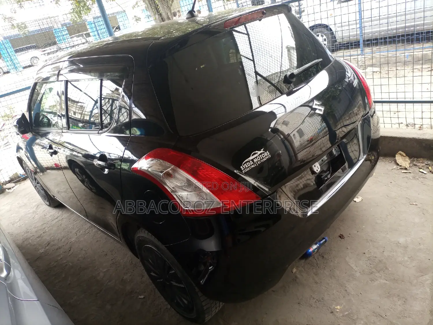 Suzuki Swift 2015 Matt Black