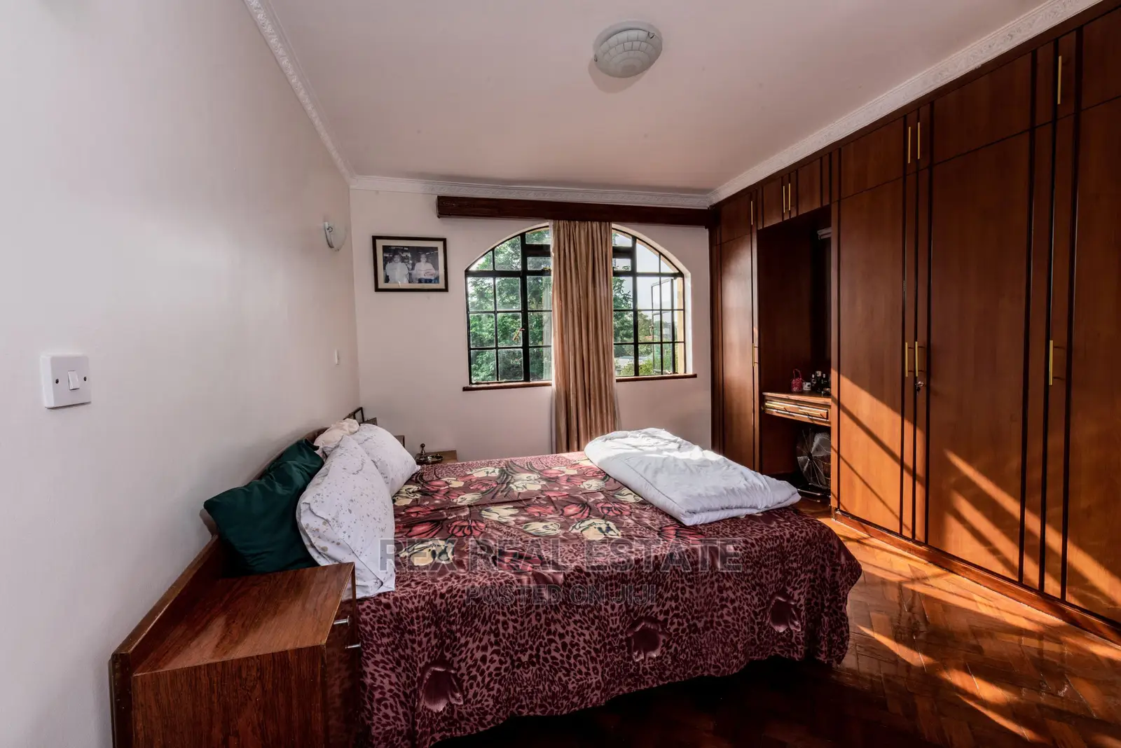 4bdrm Duplex in Off Rhapta Road for sale