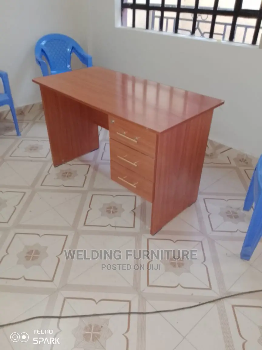 Office Desk