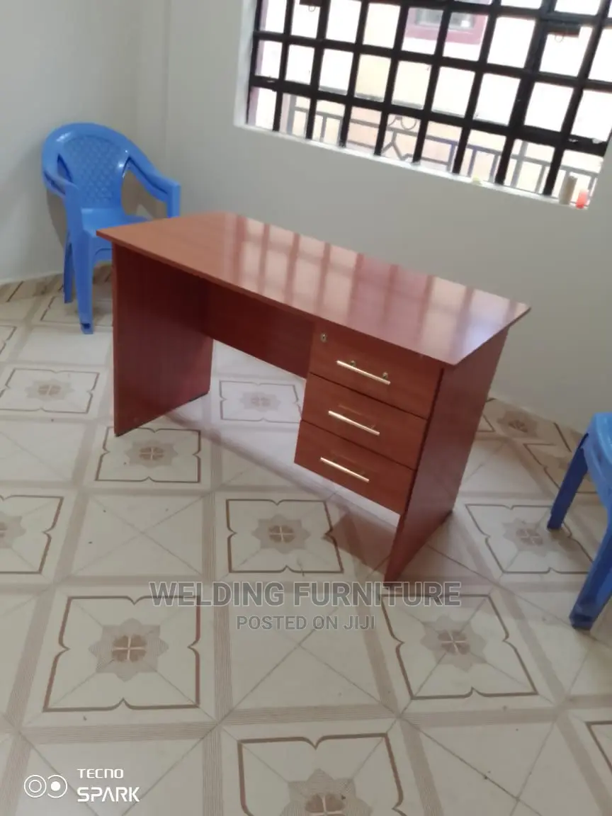 Office Desk