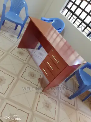 Office Desk