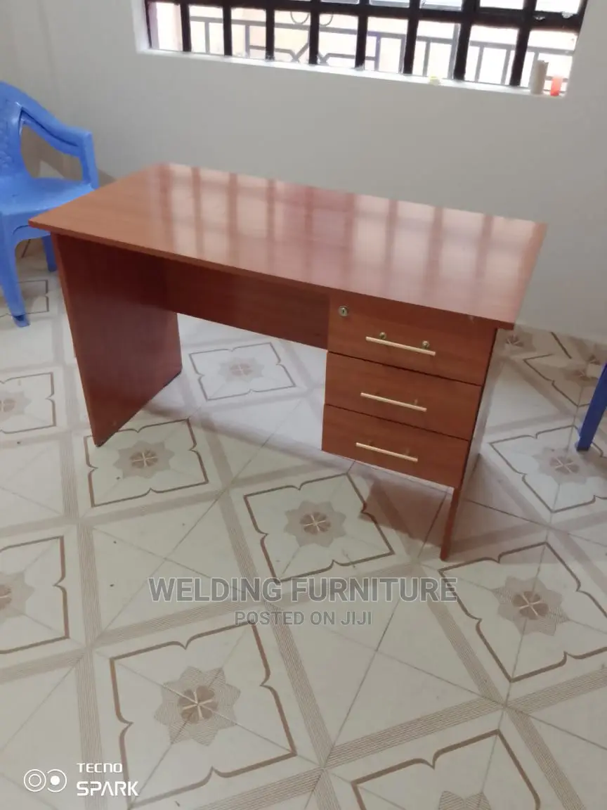 Office Desk