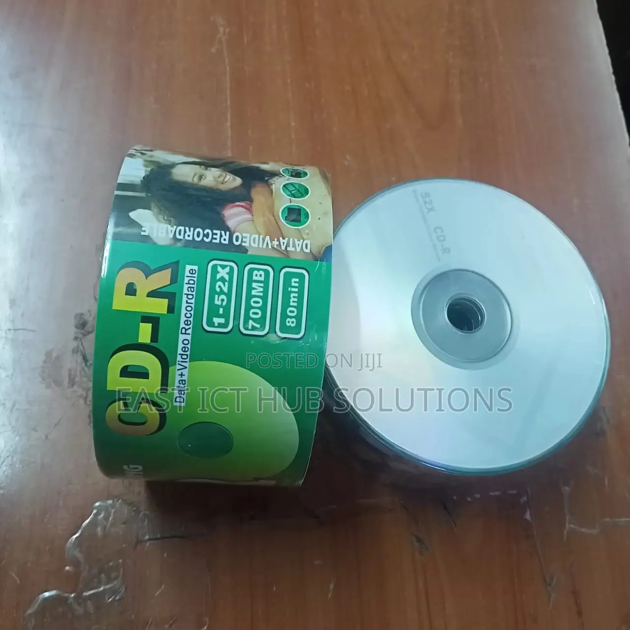 Premium CD-R - 52x - 50 Pack - Silver