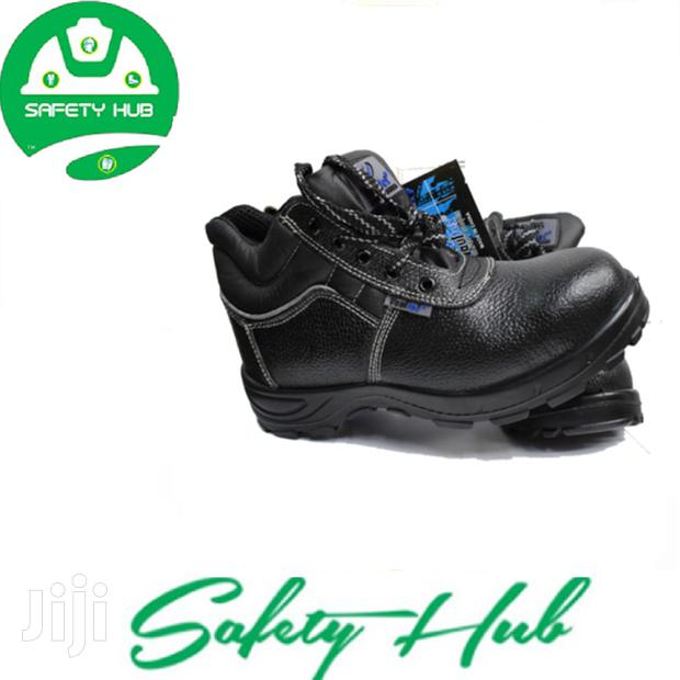 Vaultex Safety Boots- Ce Approved - thumbnail 2