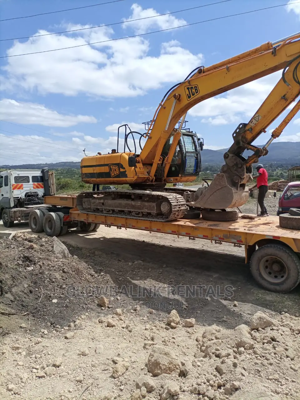 Excavator With Breaker for Hire
