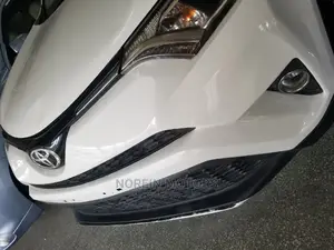 Toyota RAV4 2015 Orange
