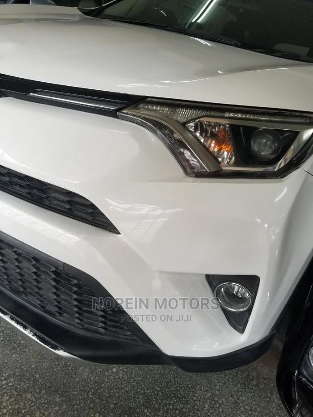 Toyota RAV4 2015 Orange - thumbnail 3