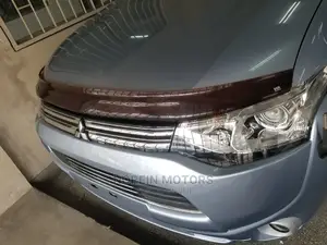 Mitsubishi Outlander 2014 Green