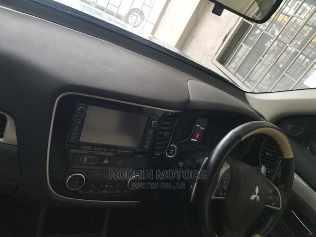 Mitsubishi Outlander 2014 Green - thumbnail 9