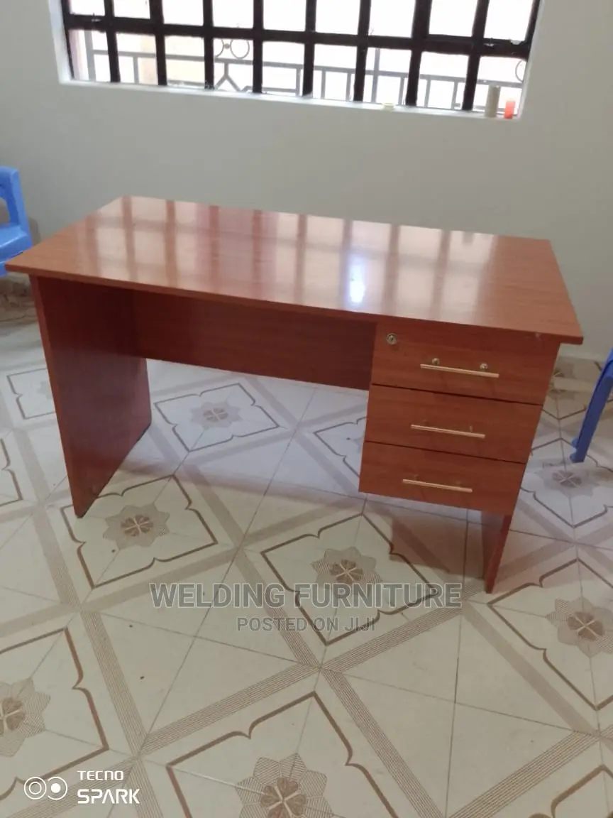 Office Desk
