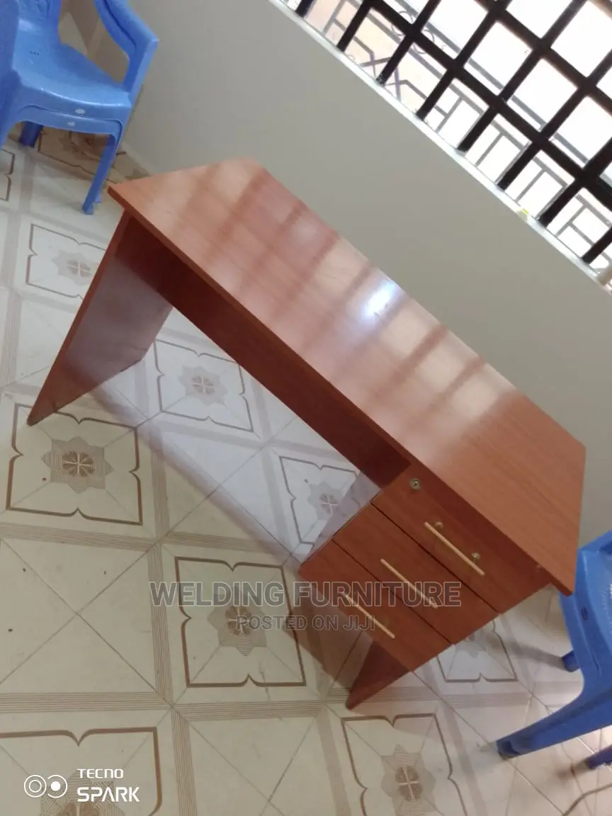 Office Desk