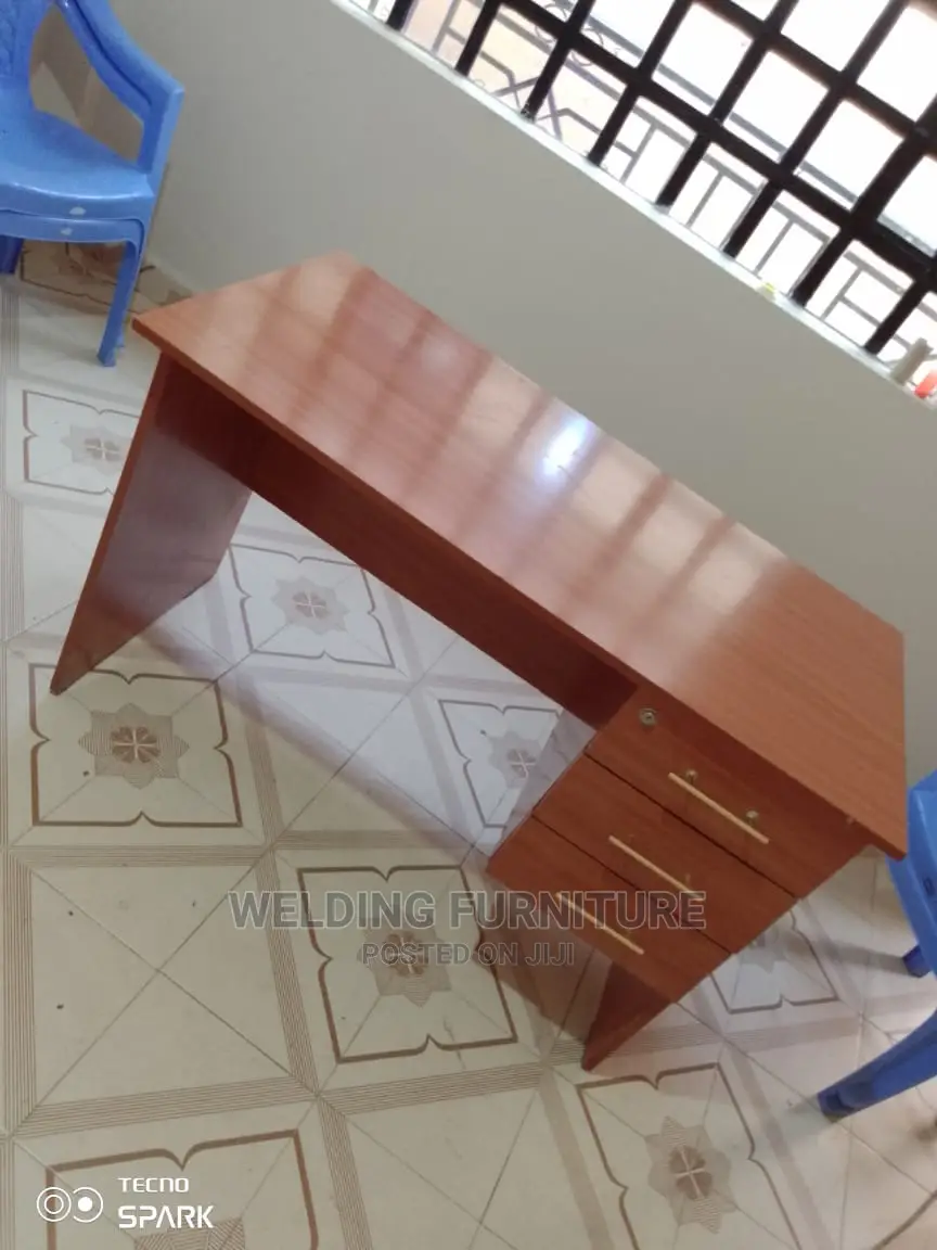 Office Desk