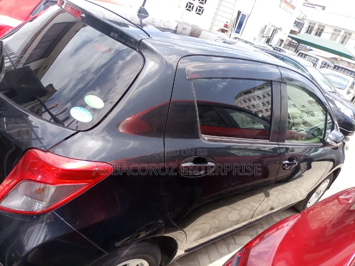 Toyota Vitz 1.3 AWD 3dr 2015 Matt Black