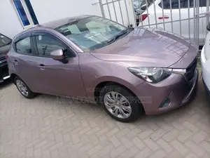 Mazda Demio 2014 Pink